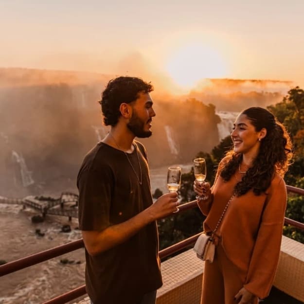 Ingresssos Por do Sol nas Cataratas